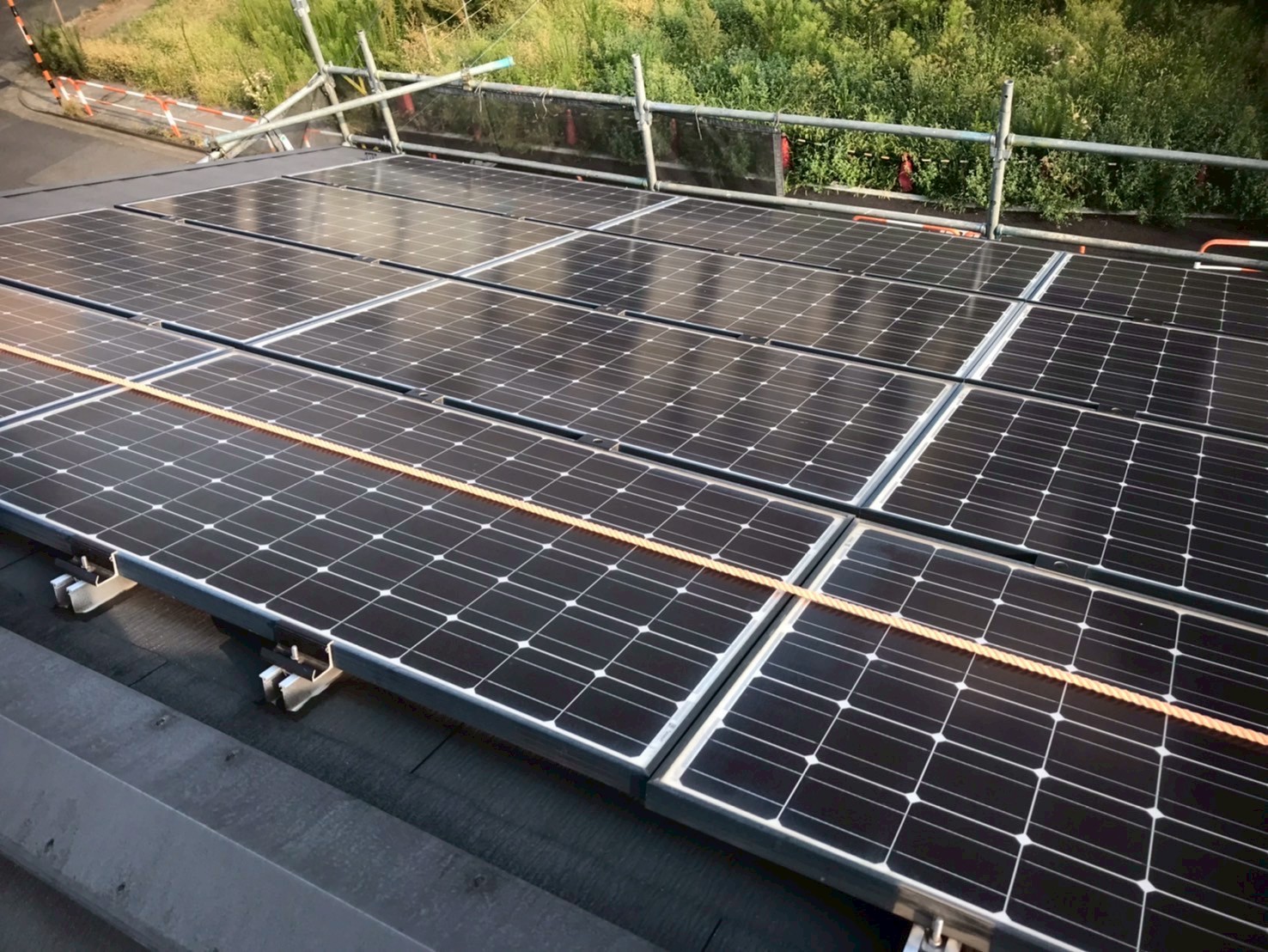 東京都の補助金で賢く蓄電池を導入！ | 東京の太陽光設置ならSRN株式会社